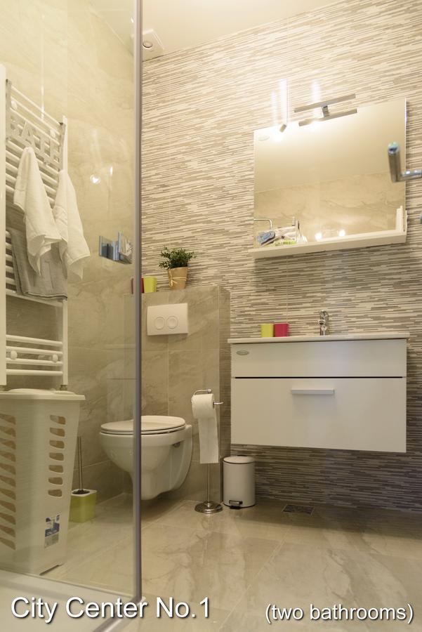 Center Apartment *