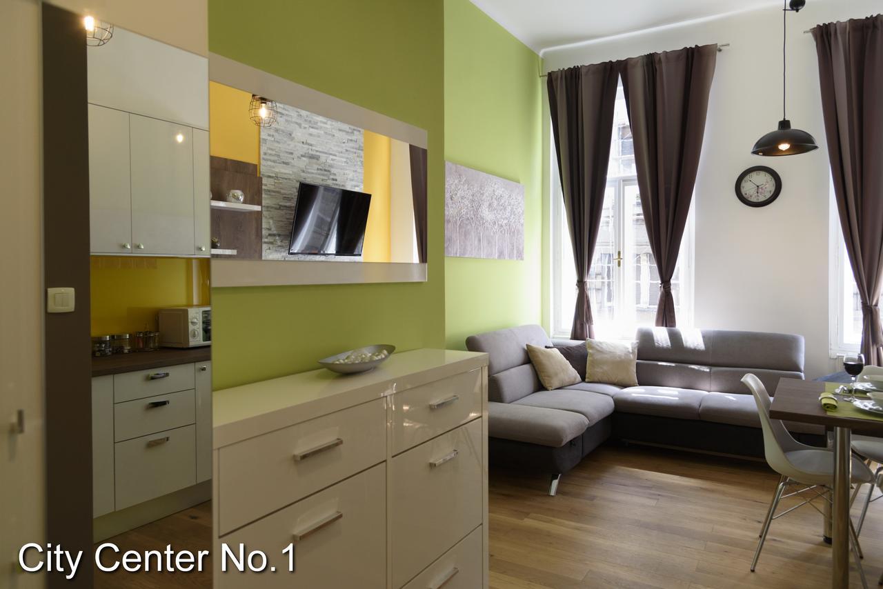 Center *